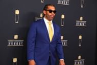 Julius Peppers Net Worth